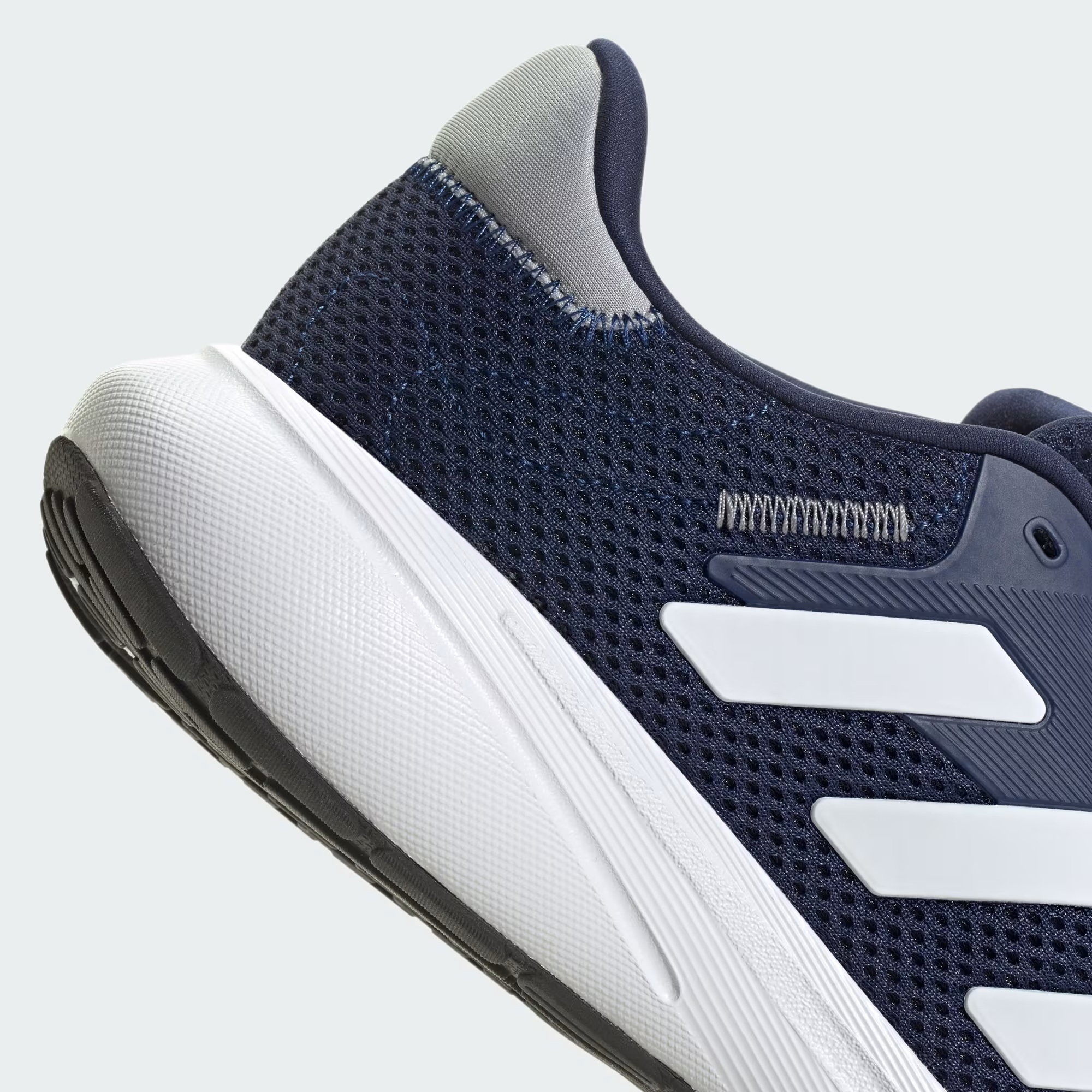 Zapatillas_Response_Runner_Azul_IH6103_41_detail JPEG